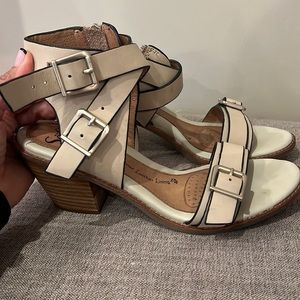 Beautiful shoes very comfortable